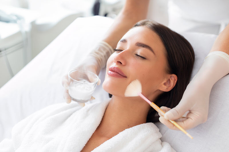 Chemical peel treatment at Zeugma Spa Miami Edgewater